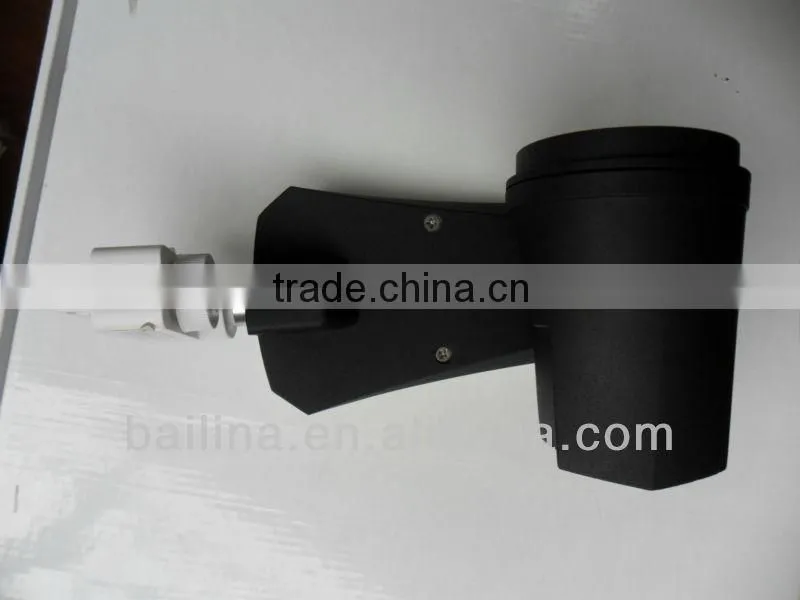 Newest design showcase dimmable LED track light 10W 15W 20W 30W