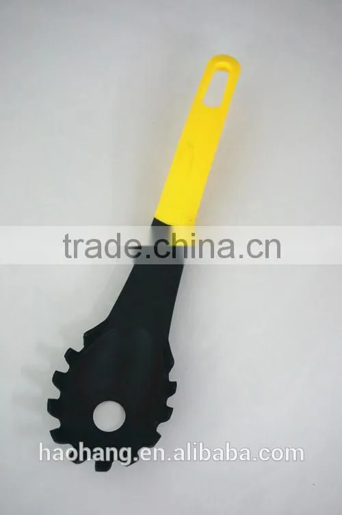 Factory directly sale silicone kitchenware with customzied colors