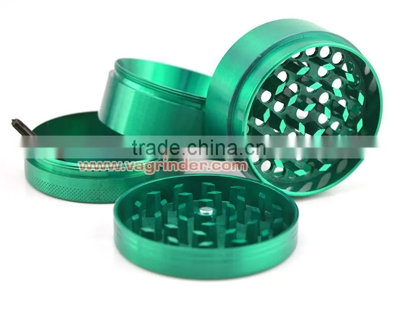 Free logo Metal Herb Grinders Machine Herb Grinder 55mm Diameter Zinc Alloy Material Gunblack 4 parts with Mini Pollen Scraper