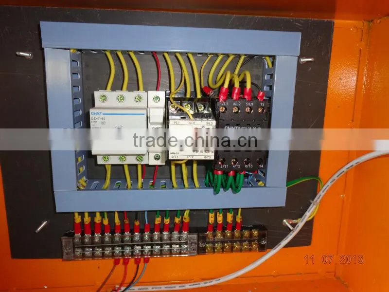 X(B) Linear type vibratory finishing mashine