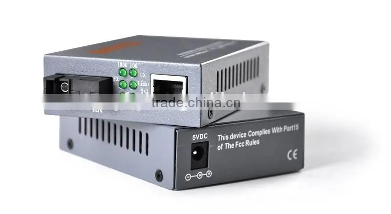1000M 20KM, Media convert, Fiber Ethernet Converter with 4 RJ45 Ports;Optical media converter