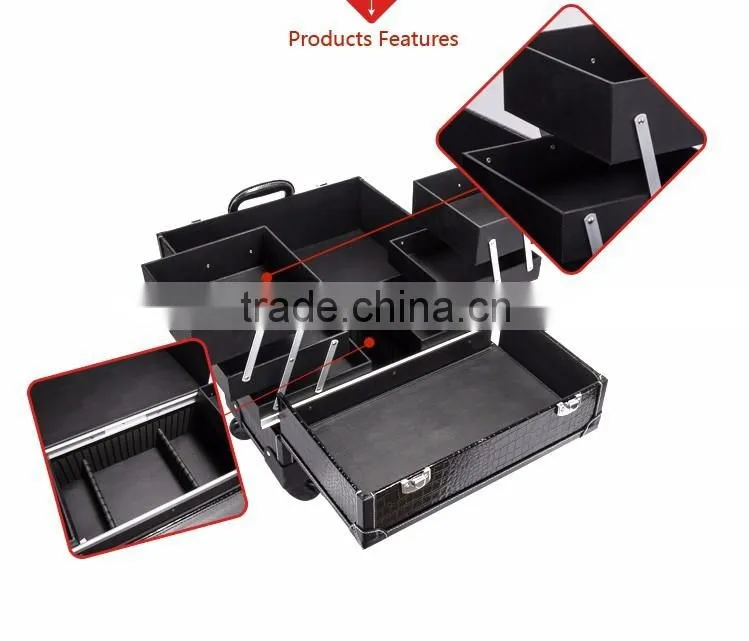2014 China fashion waterproof portable travel trolley rolling makeup case station