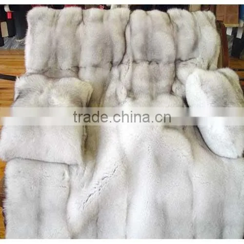 wholesale Genuine fox fur blanket with pillows from China