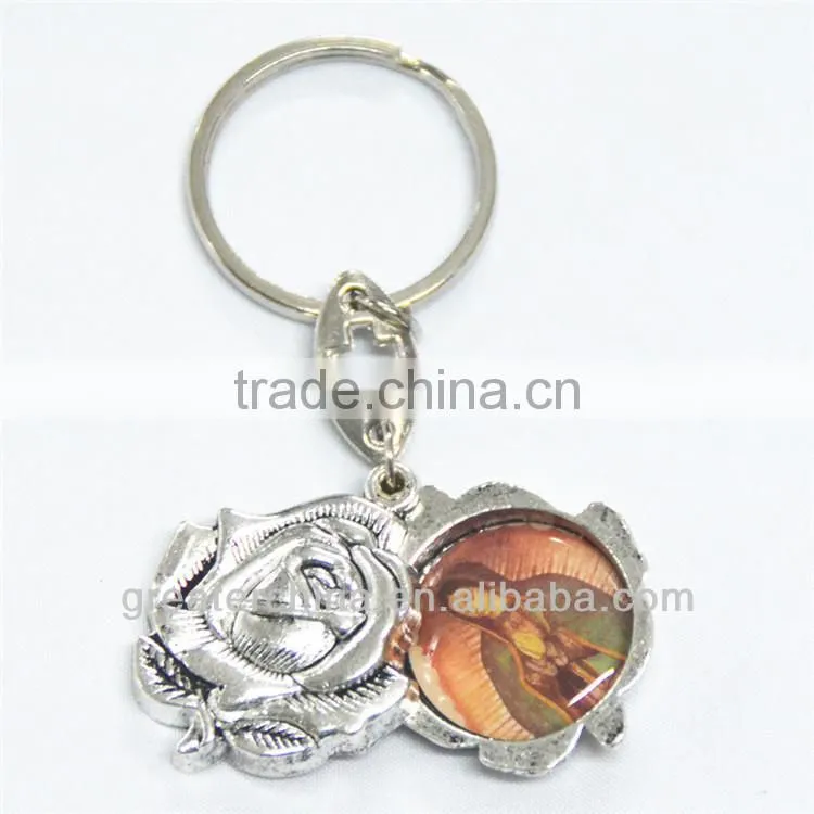 Religious zinc alloy custom metal keychain with photo