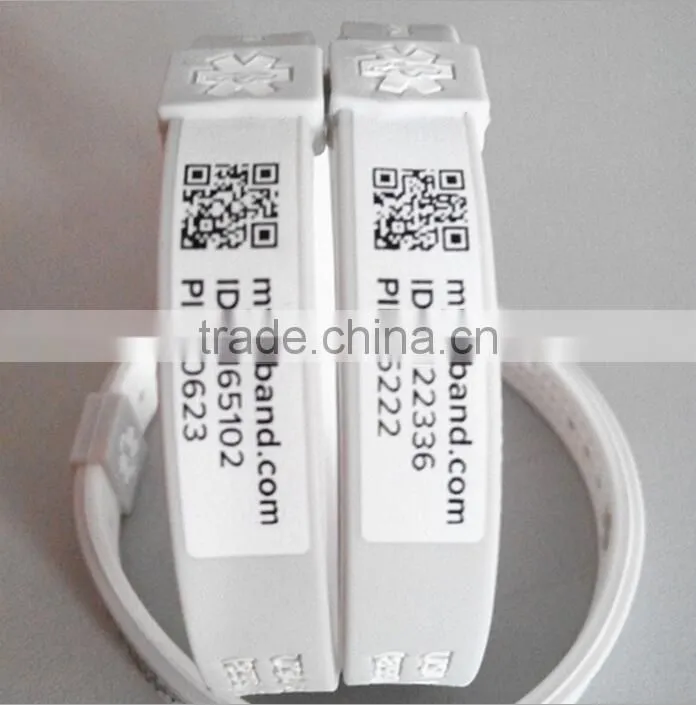 newest scannable fashion qr code silicone bracelet