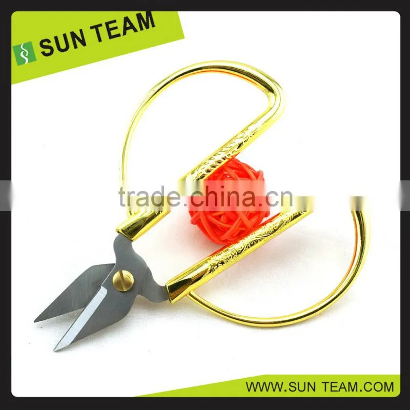 ST005C FDA qualified 4-3/4" heavy-duty tailor gold plated ribbon scissors