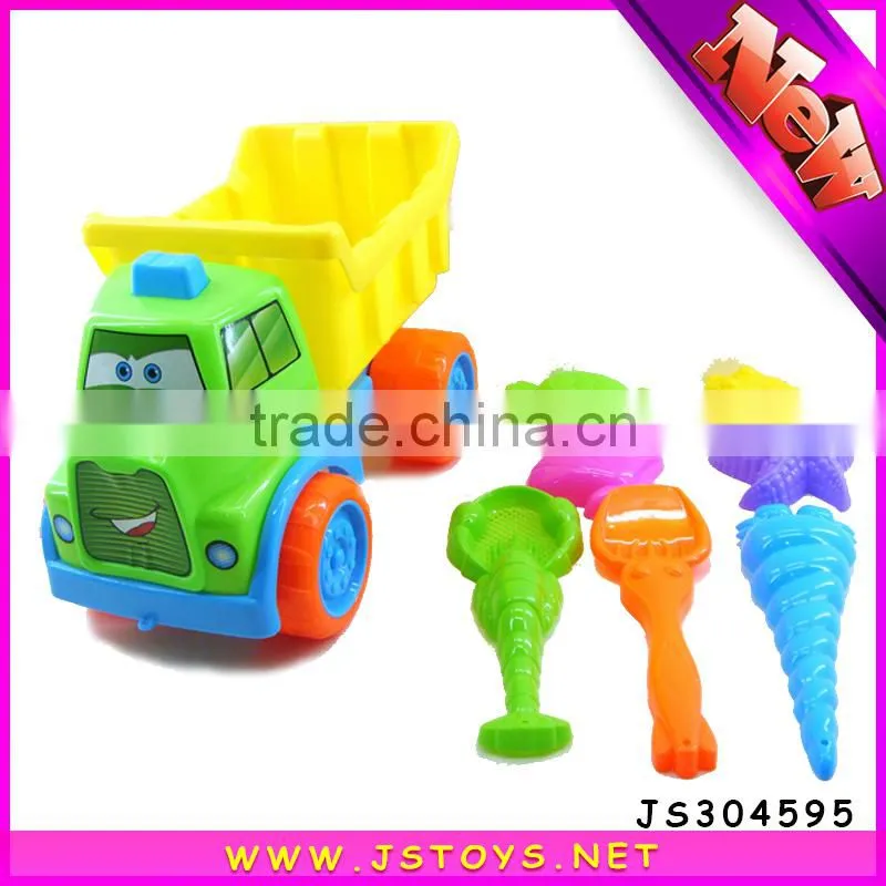 plastic beach pail