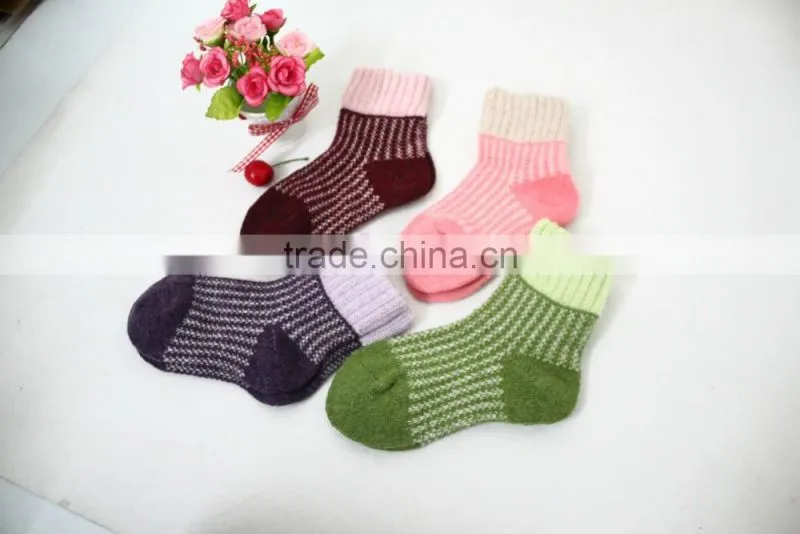 China supplier customized winter child baby colorful rabbit wool tube socks