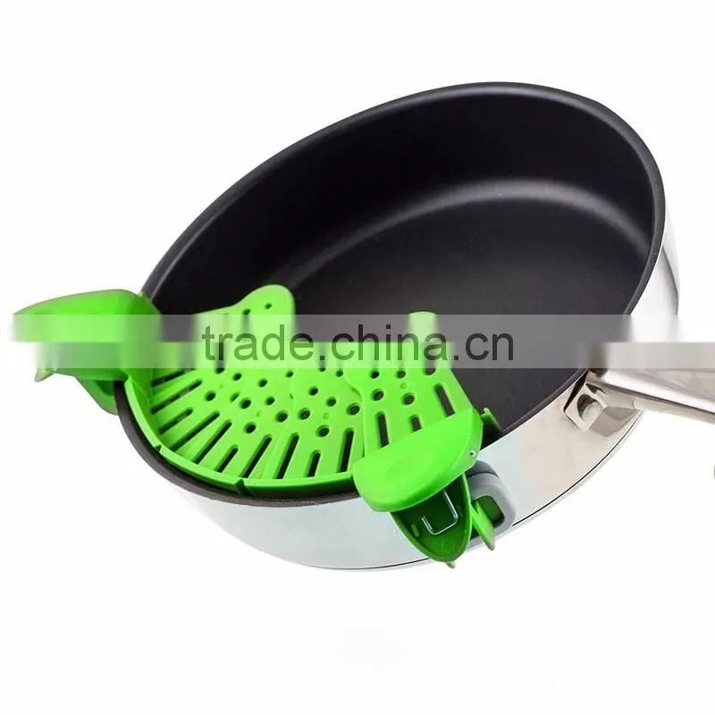 Universal Size Fit Most Pans Clip-on Green Silicone Pasta Strainer
