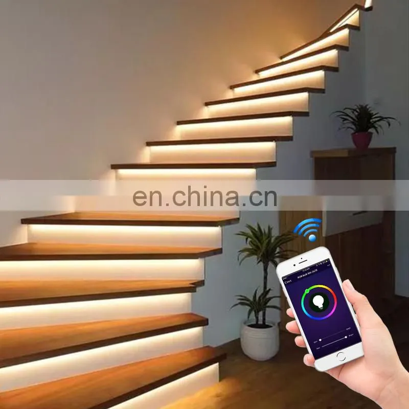 Intelligent wifi smart phone controllable rgb/ rgbw led strip for led home light