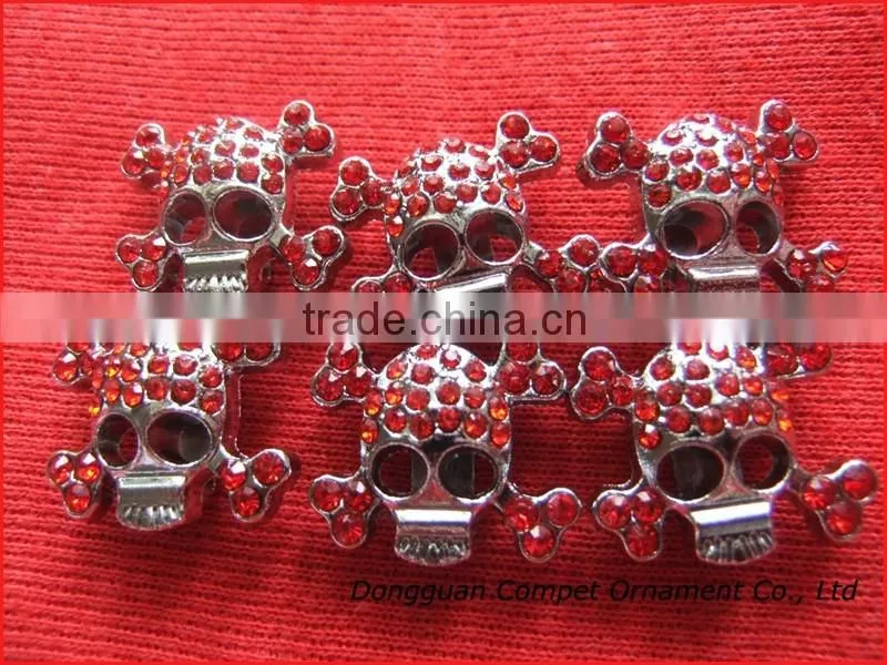 Compet wholesale 10mm rhinestone slide charm skulls