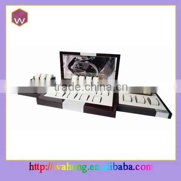 2015 Hot Sale Fashion Acrylic Watch Display Stand/Customized Mannequin Watch Display Counter