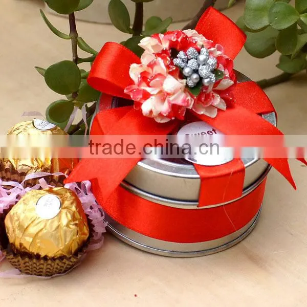 Wedding Gift Tin Candy Bride and Groom Box