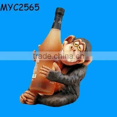 Black Bear and Beehive Tabletop Single Wine Bottle Holder