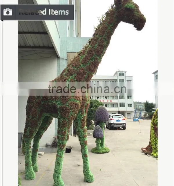 Artificial green topiary grass animal sculpture plant for decoration