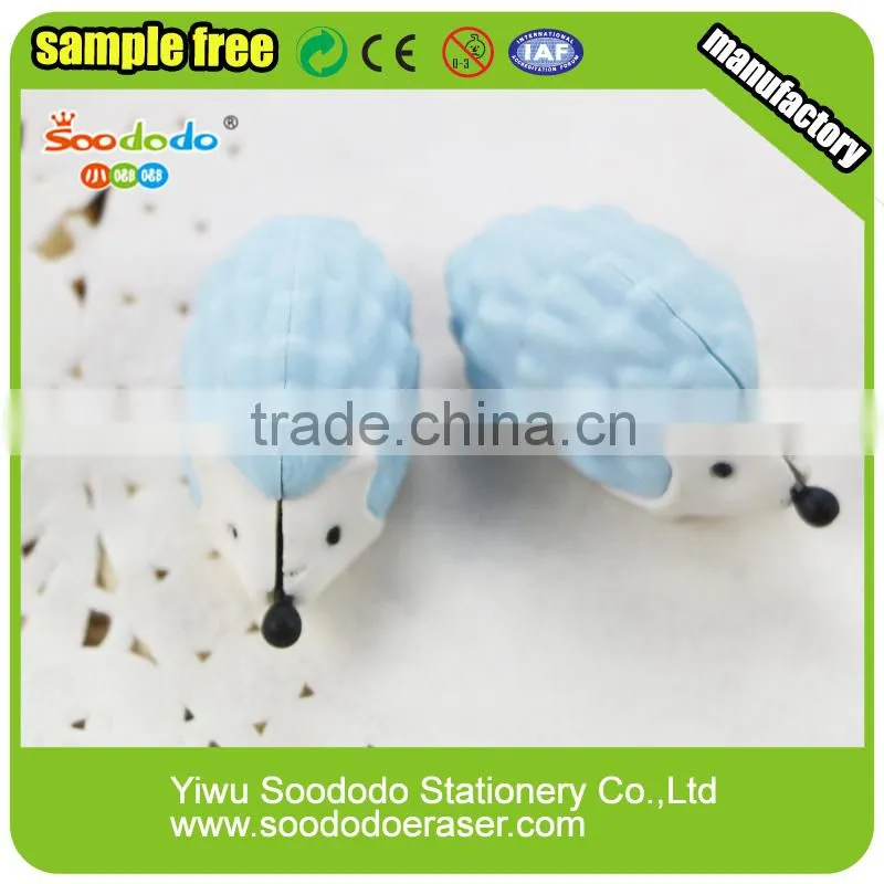 3D cut dog and bear shaped eraser blister card packing