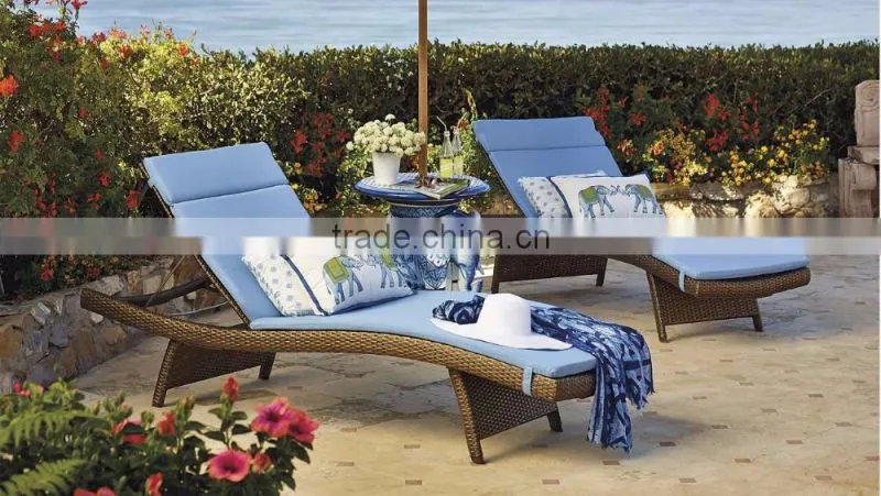 Extra large portable light weight tommy bahama chair