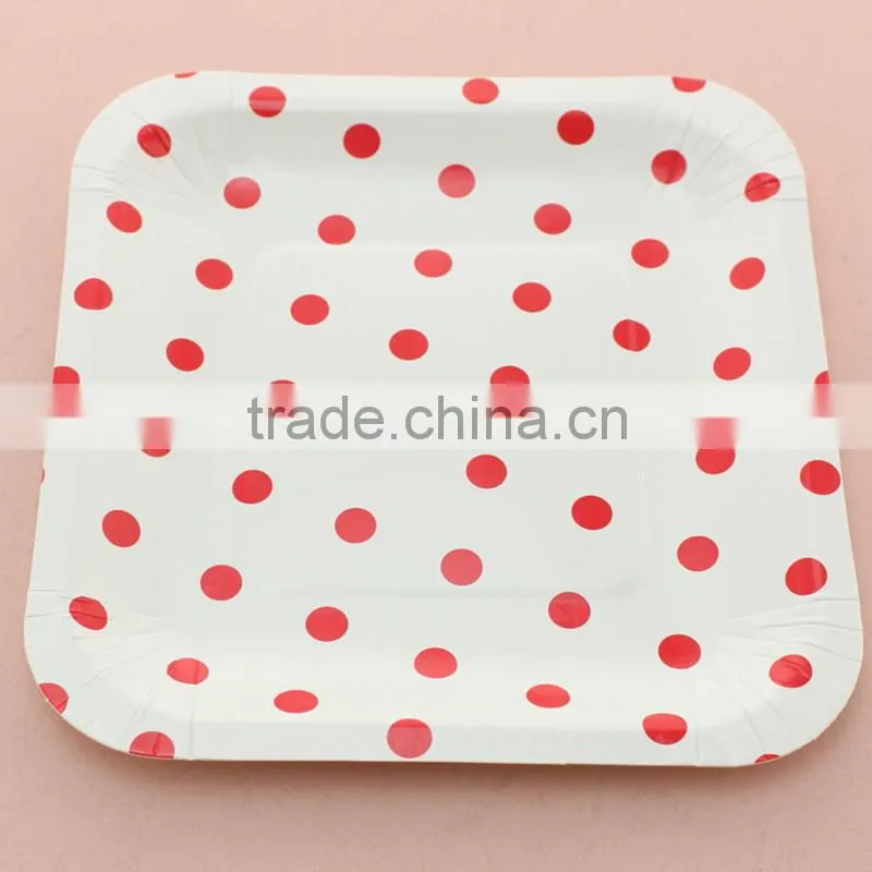 China wholesale fancy dotted 7 inch square paper plates