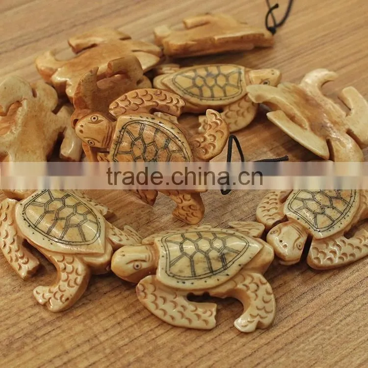 OB004 Realistic detail Carved Ox Bone turtle Tortoise Pendant