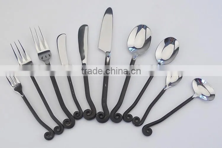 24PCS Black Handle Cutlery Set 9003