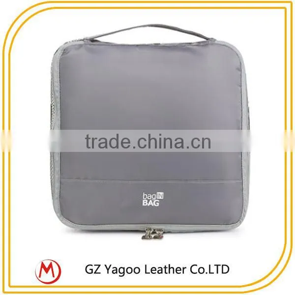 2015 Lady Stylish Travel Square Cheap Cosmetic Bag with Hook
