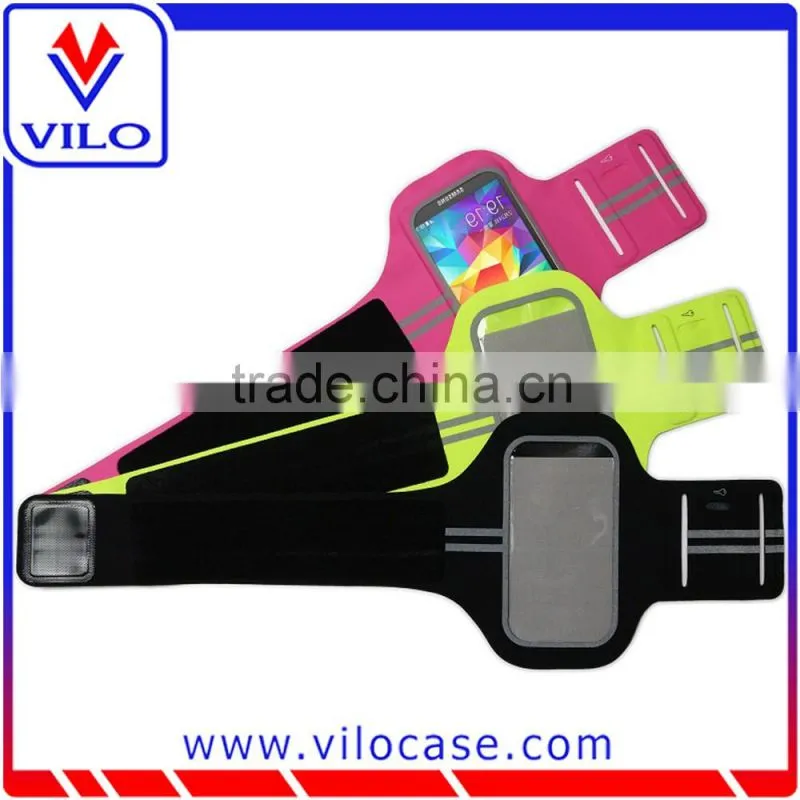Universal Lycra armband for smartphone with reflective stripe
