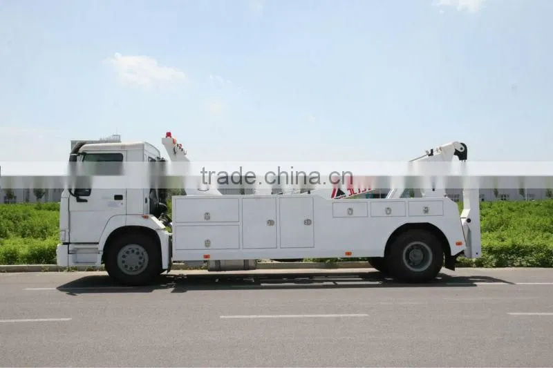 HOWO Middle Road Wrecker