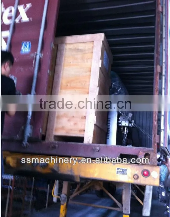 380KN small plastic injection molding machine