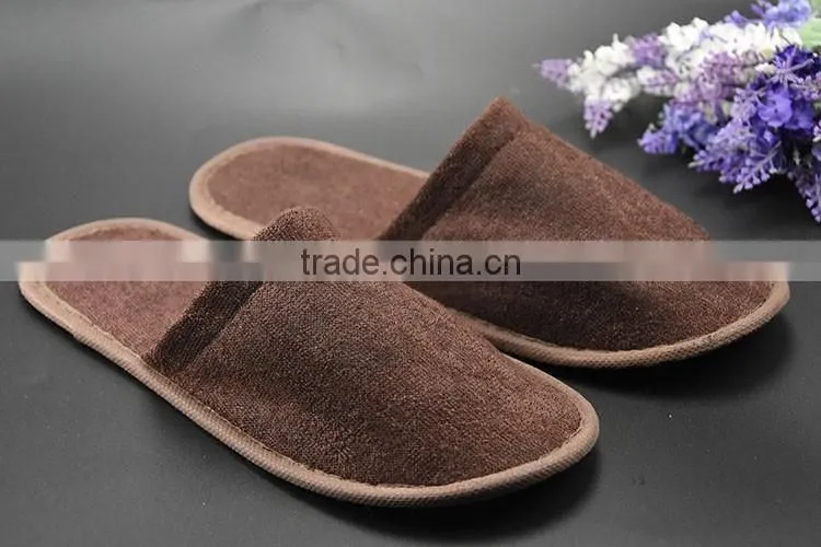 3-5 star hotel custom bedroom slippers made in china