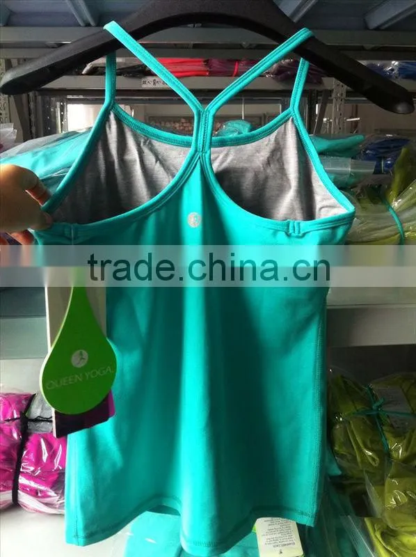 Most popular woman yoga wear tops and capris, wholesale Chinese items