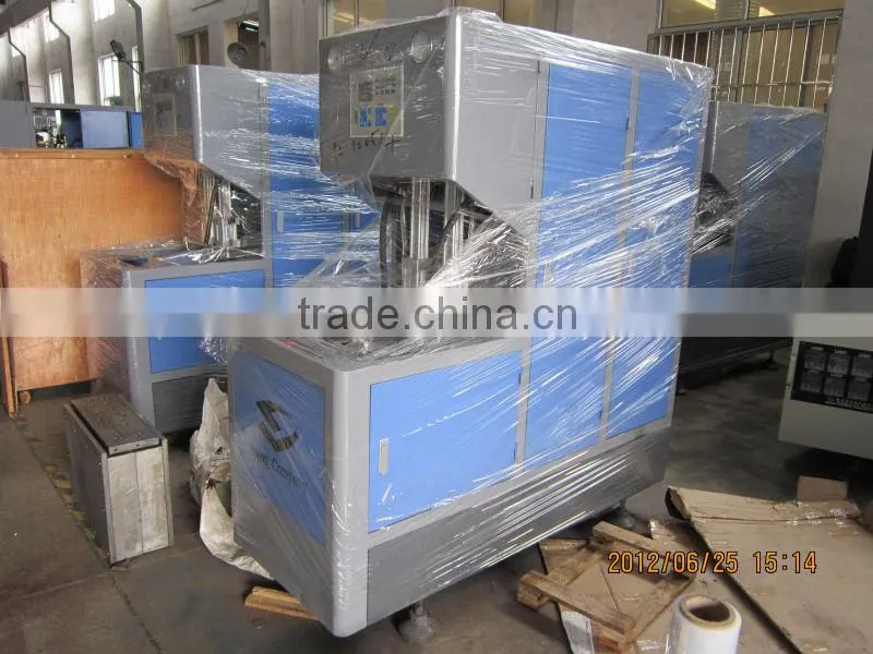 PET bottle making machine