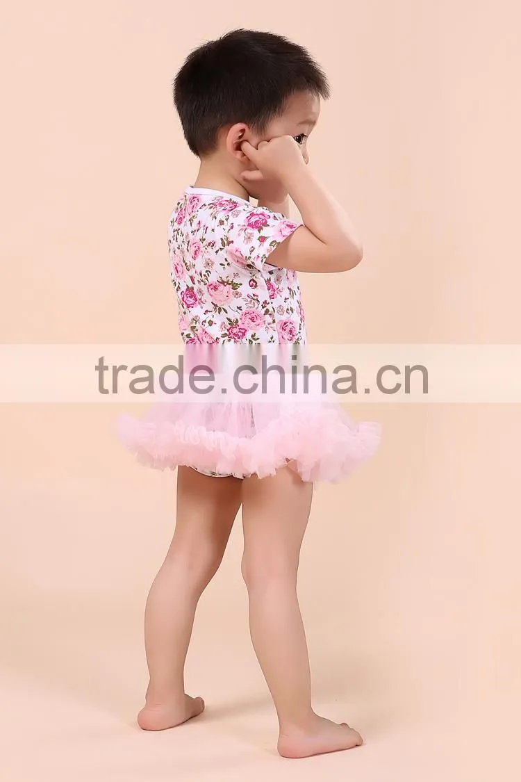 Hot sale christmas pink flower lace ruffles plain baby rompers