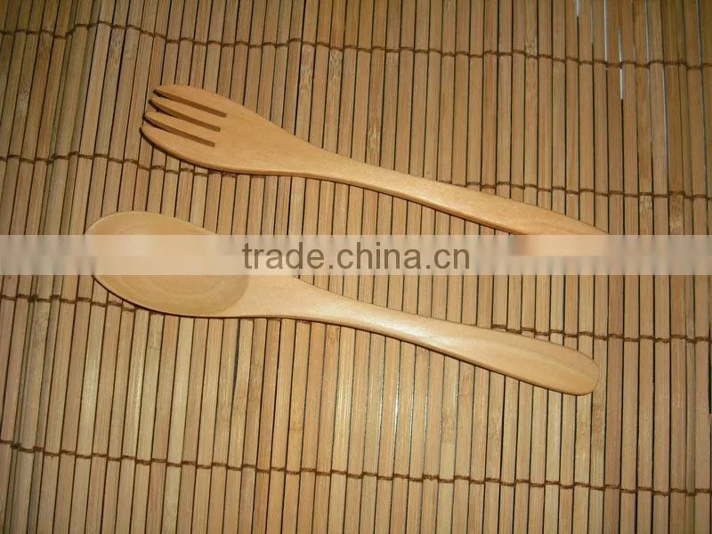 Advanced titanium kitchen knife set maker