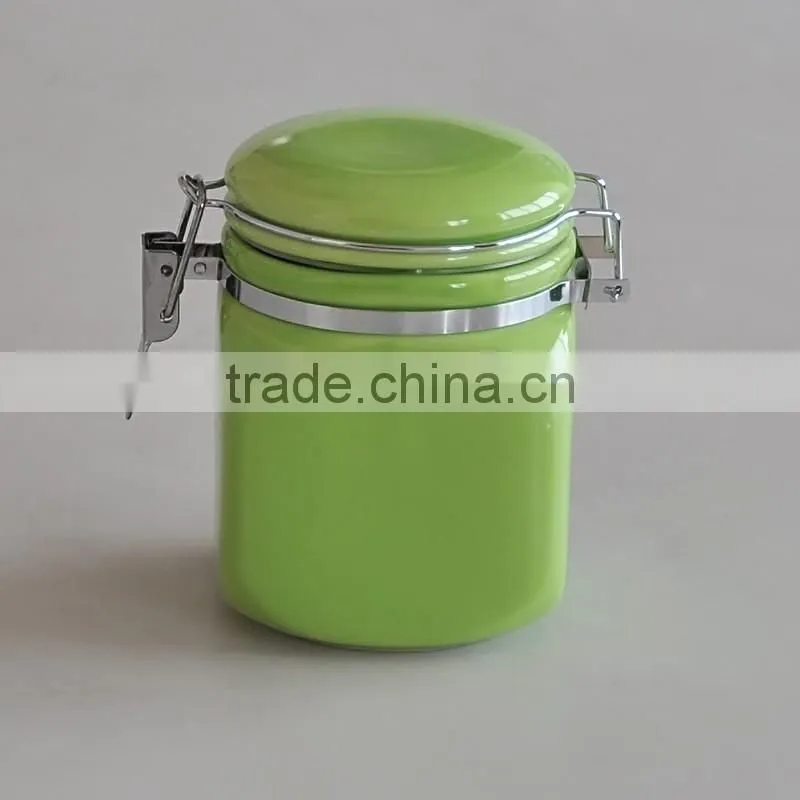 Cannister with Rack