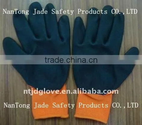 Laszlo Grind arenaceous black nitirl coated glove