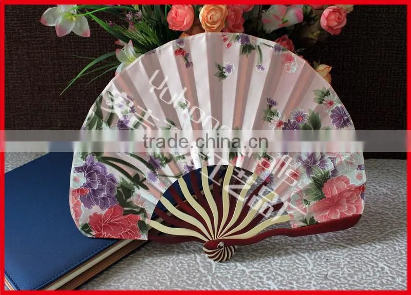 Customized bamboo ladies gift fan