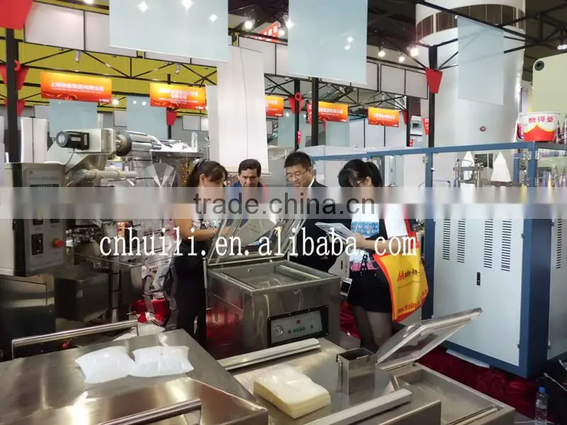 Automatic cherry vacuum packing machine