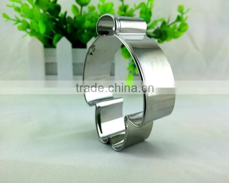 YangJiang factory manufature funny stainless steel Beast corps shape cookie mold