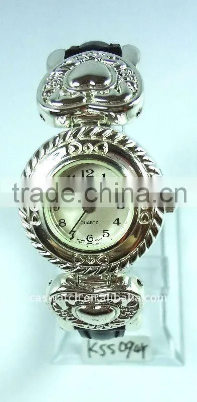 Vintage slvery cuff watch leather bracelete watch for women