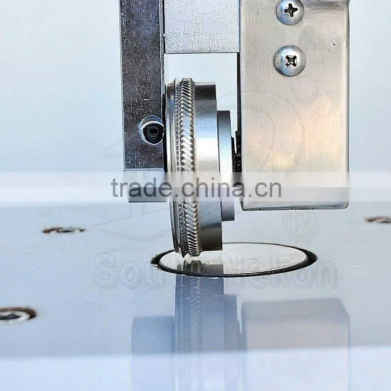 underdress supersonic seamless sewing machine