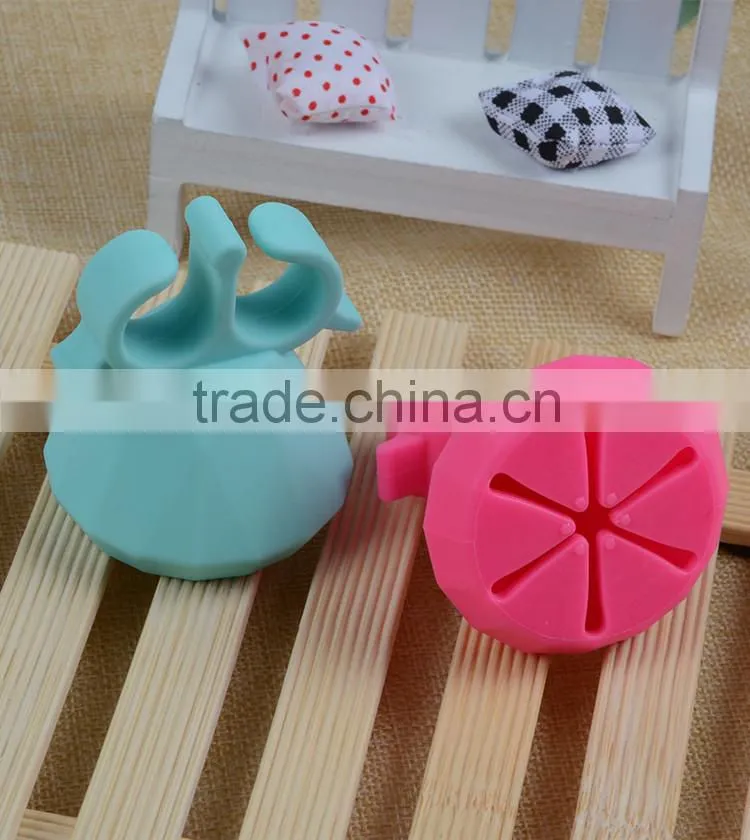 Clear acrylic rubber silicone wearable nail polish bottle holder