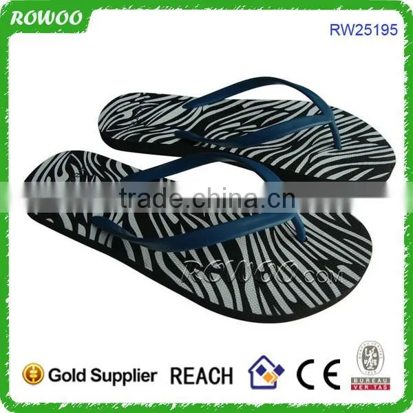 Adjustable men's beach sandals