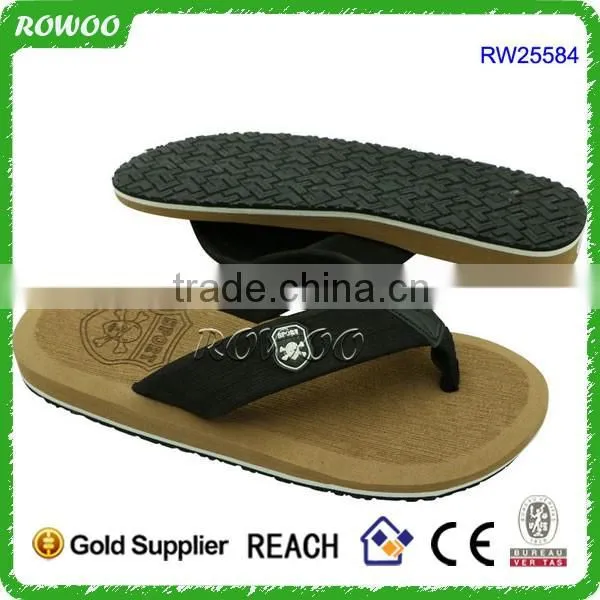 Comportable Footbed Cool Looking Style Slipper Men's Rubber Sandal Slipper