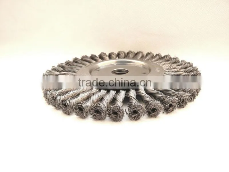 Twist knot wheel brushes with arbor hole, diameter 200mm or 8"