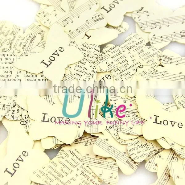 unique and pretty table decoration Vintage Newsprint Horseshoe Table Confetti wedding decoration table
