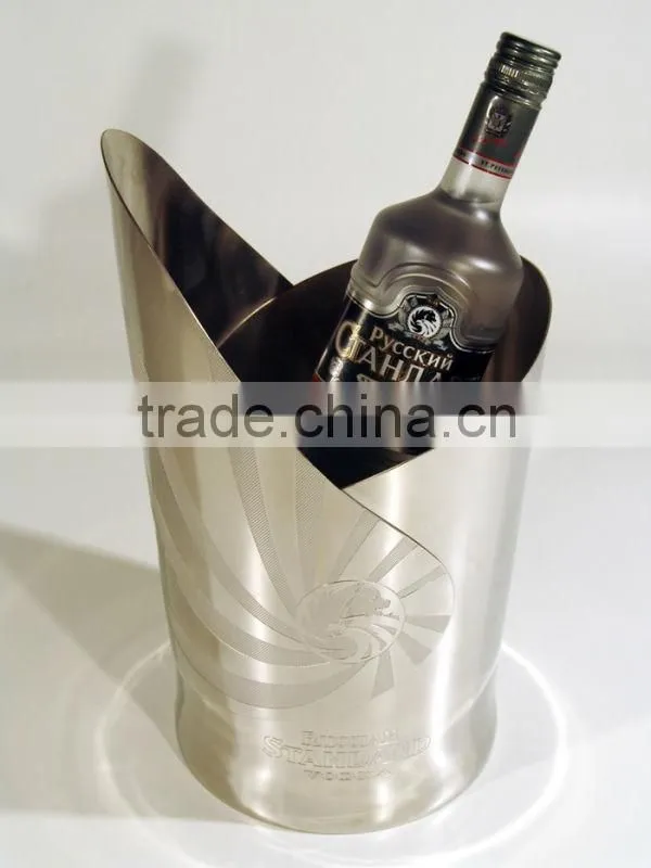 RUSSIAN STANDARD VODKA BOTTLE COOLER