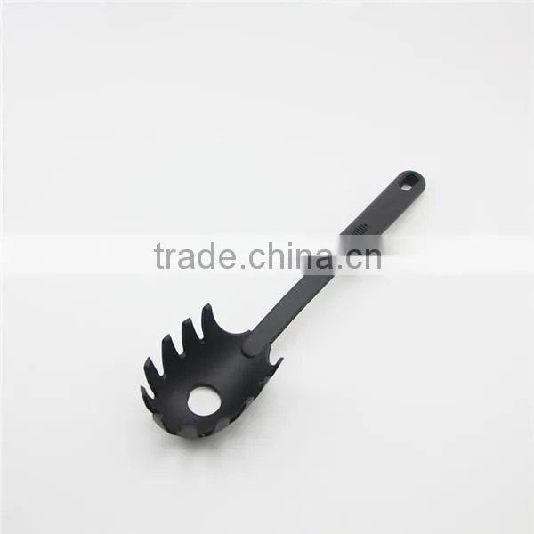 Hot sale food grade nylon kitchen utensils