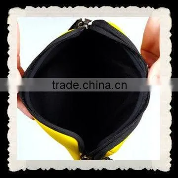 zipped softy Eco-friendly Neoprene bag for Ipad mini with handle