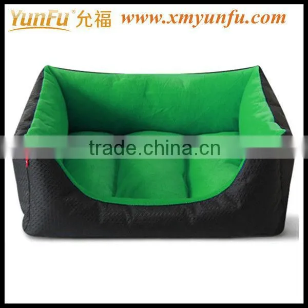 Pet supplies Bottle green Travel Dog Beds