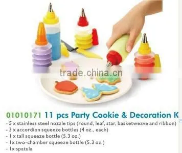 01030078 11 pcs Party Cookie & Decoration Kit